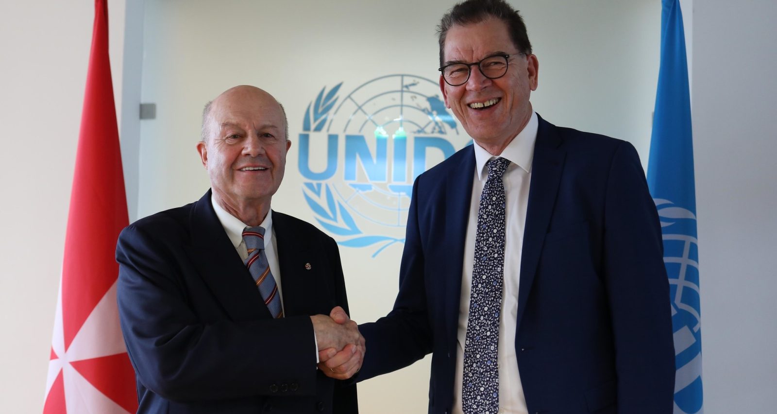 Director General Gerd Müller meets Ambassador Günther Granser